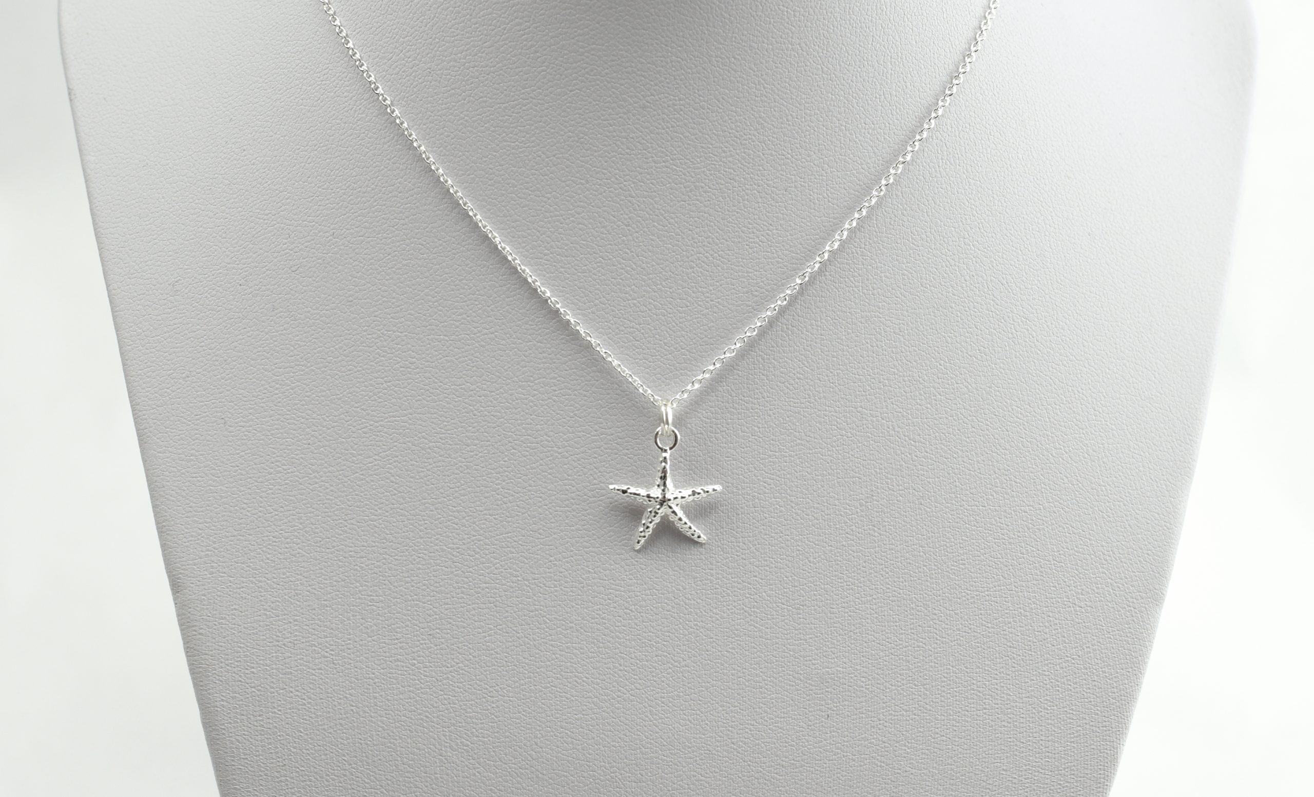Hot Diamonds Eternal Love Sterling Silver Starfish Necklace D | British  Diamond Company